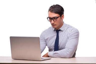 Dizüstü bilgisayarı olan adam beyazda izole edildi