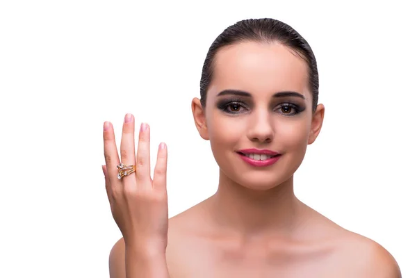 Женщина с обручальным кольцом изолирована на белом — стоковое фото
