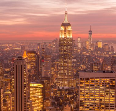 Günbatımında New York Manhattan manzarası