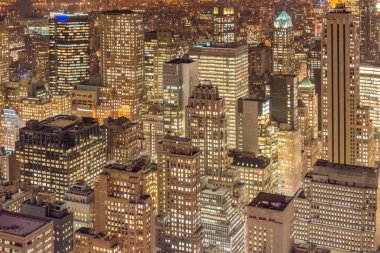 Günbatımında New York Manhattan 'ın gece manzarası