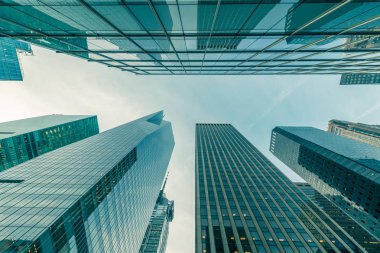 New York gökdelenleri sokak seviyesinden yükseldi