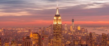 Günbatımında New York Manhattan manzarası