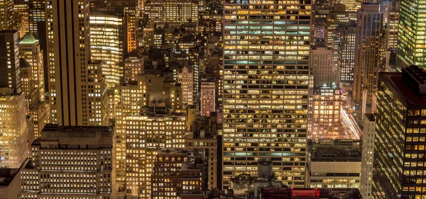 Uitzicht op New York Manhattan tijdens zonsondergang — Stockfoto