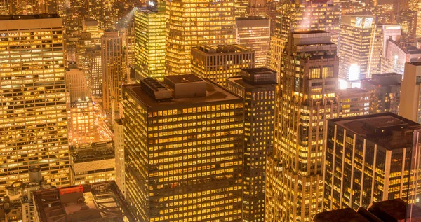सूर्यास्ताच्या वेळी न्यूयॉर्क मॅनहॅटनचा दृश्य — स्टॉक फोटो, इमेज