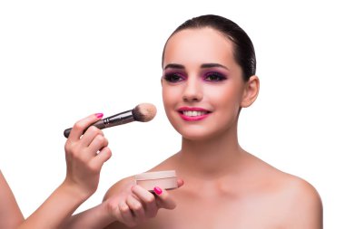 Kadın beyaz izole makyaj almak