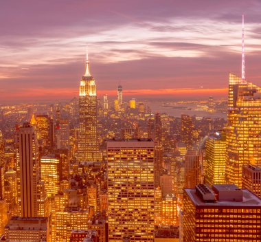 Günbatımında New York Manhattan manzarası