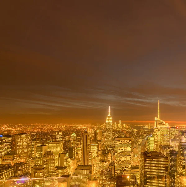 Uitzicht op New York Manhattan tijdens zonsondergang — Stockfoto