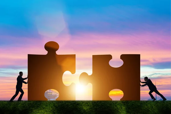 Bedrijfsconcept van teamwork met jigsaw puzzel — Stockfoto