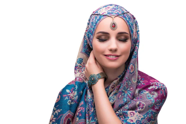 Mujer con ropa tradicional musulmana aislada en blanco —  Fotos de Stock