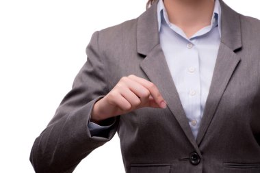 Bsuinesswoman üzerinde beyaz izole sanal düğmelere basarak