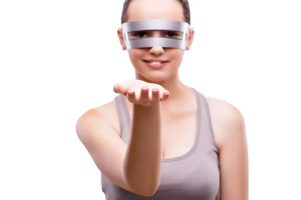 Mujer con gafas techno aisladas en blanco — Foto de Stock