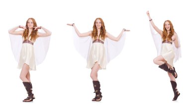 Beyaz tenli, açık renkli, büyüleyici elbiseli güzel bayan.