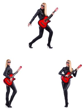 Beyaz tenli gitar çalan genç bir kadın.