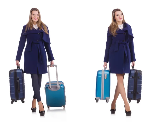 Junge Geschäftsfrau mit Koffer isoliert auf Weiß — Stockfoto