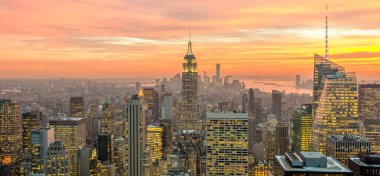 Günbatımında New York Manhattan manzarası