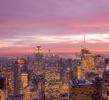 Günbatımında New York Manhattan manzarası