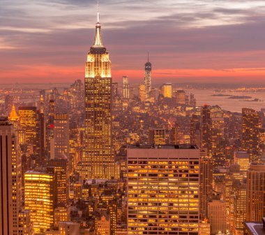 Günbatımında New York Manhattan manzarası