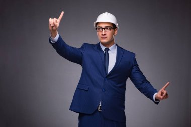 Endüstriyel kavramında genç mimar