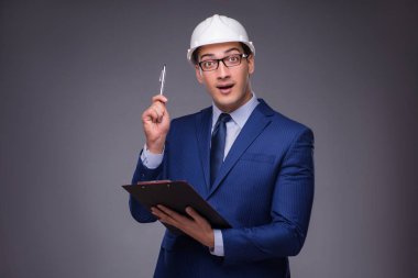 Endüstriyel kavramında genç mimar