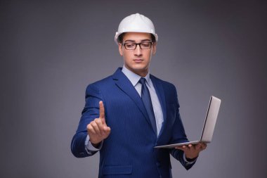 Endüstriyel kavramında genç mimar