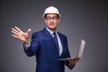 Endüstriyel kavramında genç mimar