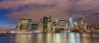 Brooklyn 'den Manhattan manzarası