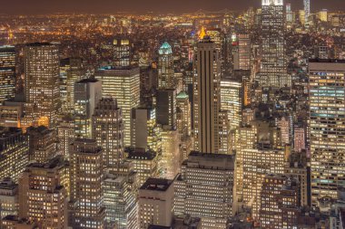 Günbatımında New York Manhattan 'ın gece manzarası