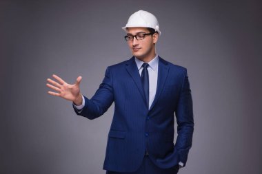 Endüstriyel kavramında genç mimar