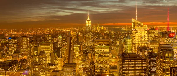 New York - 20 ARALIK 2013: Aşağı Manhattan 'ın Görünümü