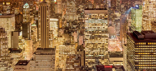 View of New York Manhattan during sunset hours — Stock Photo, Image