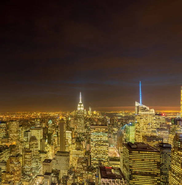 Nueva York - 20 de diciembre de 2013: Vista del Bajo Manhattan en Decembe — Foto de Stock