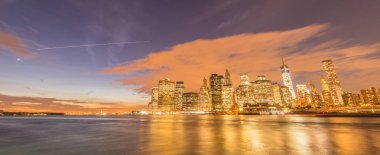 Brooklyn 'den Manhattan manzarası