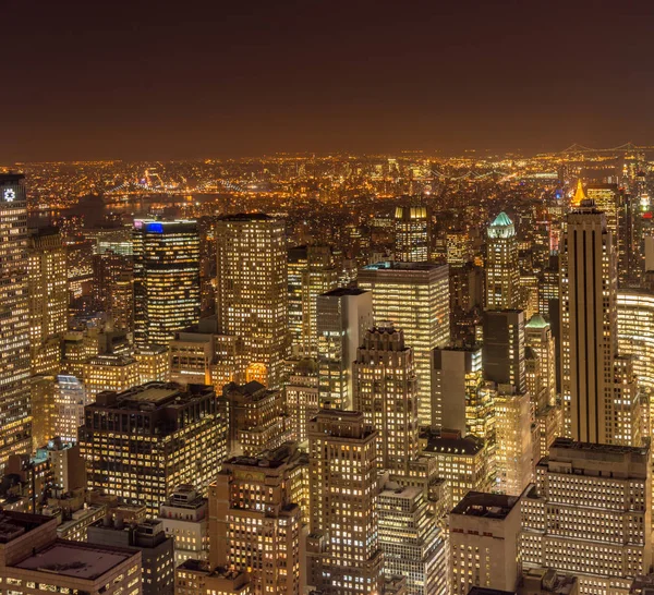 Uitzicht op New York Manhattan tijdens zonsondergang — Stockfoto