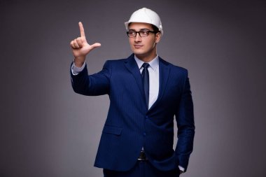 Endüstriyel kavramında genç mimar