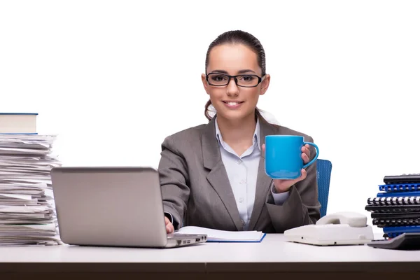 Junge Geschäftsfrau im Büro isoliert auf Weiß — Stockfoto