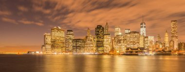 Brooklyn 'den Manhattan manzarası