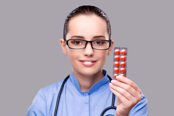 Young doctor in medical concept — Stock Photo, Image