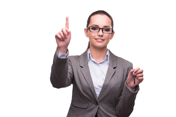 Mujer sosteniendo llaves en concepto de bienes raíces — Foto de Stock