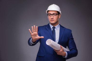 Endüstriyel kavramında genç mimar