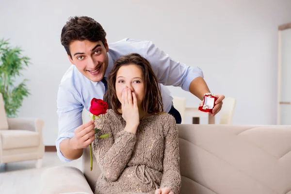 Romantic concept with man making marriage proposal — Stock Photo, Image