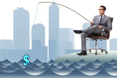 İşadamı sudan dolar avlıyor