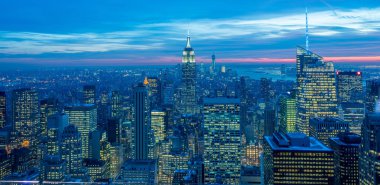 Günbatımında New York Manhattan manzarası