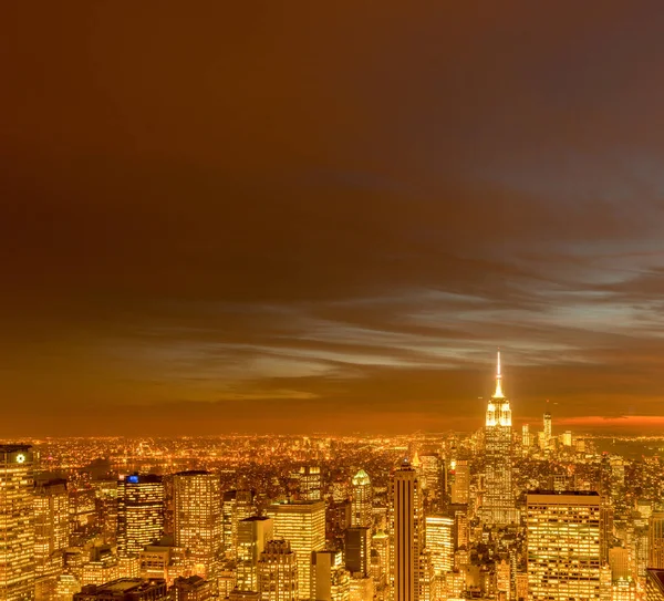 Vista de Nova York Manhattan durante o pôr do sol — Fotografia de Stock