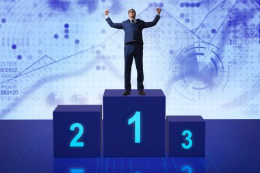 Yarışmada ilk alarak işadamı yerleştirin