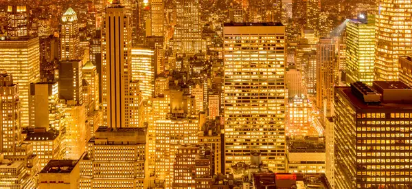 Uitzicht op New York Manhattan tijdens zonsondergang — Stockfoto