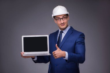 Endüstriyel kavramında genç mimar