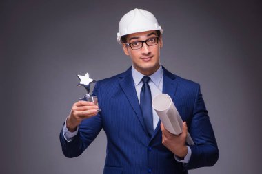 Endüstriyel kavramında genç mimar