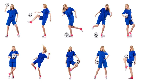 Femeia care joacă fotbal pe alb — Fotografie, imagine de stoc