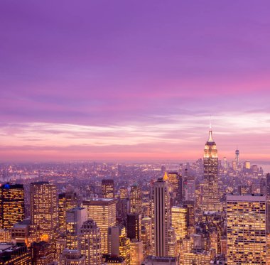 Günbatımında New York Manhattan manzarası