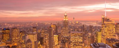 Günbatımında New York Manhattan manzarası